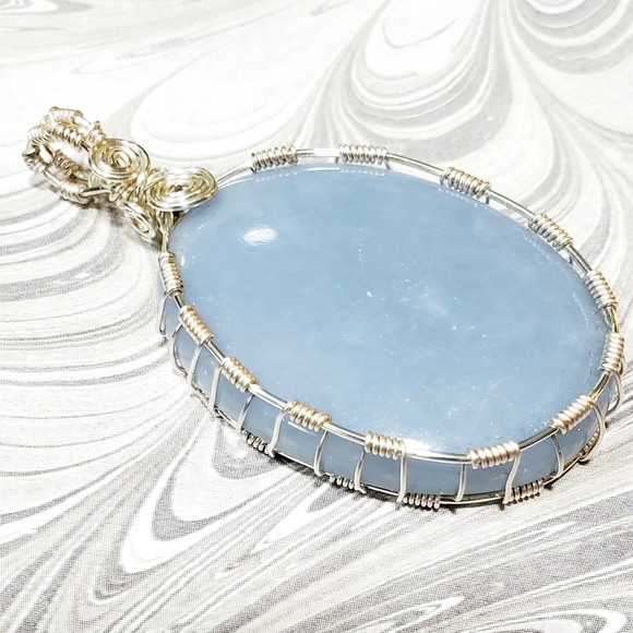 Chalcedony silver wire wrapped pendant w/ chain
